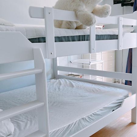 Ruim, Lichtrijk Appartement Met Groot Terras Uitstekend Gelegen In Де Панбархат Экстерьер фото