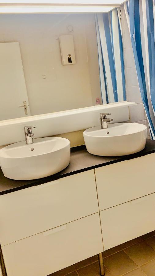 Ruim, Lichtrijk Appartement Met Groot Terras Uitstekend Gelegen In Де Панбархат Экстерьер фото